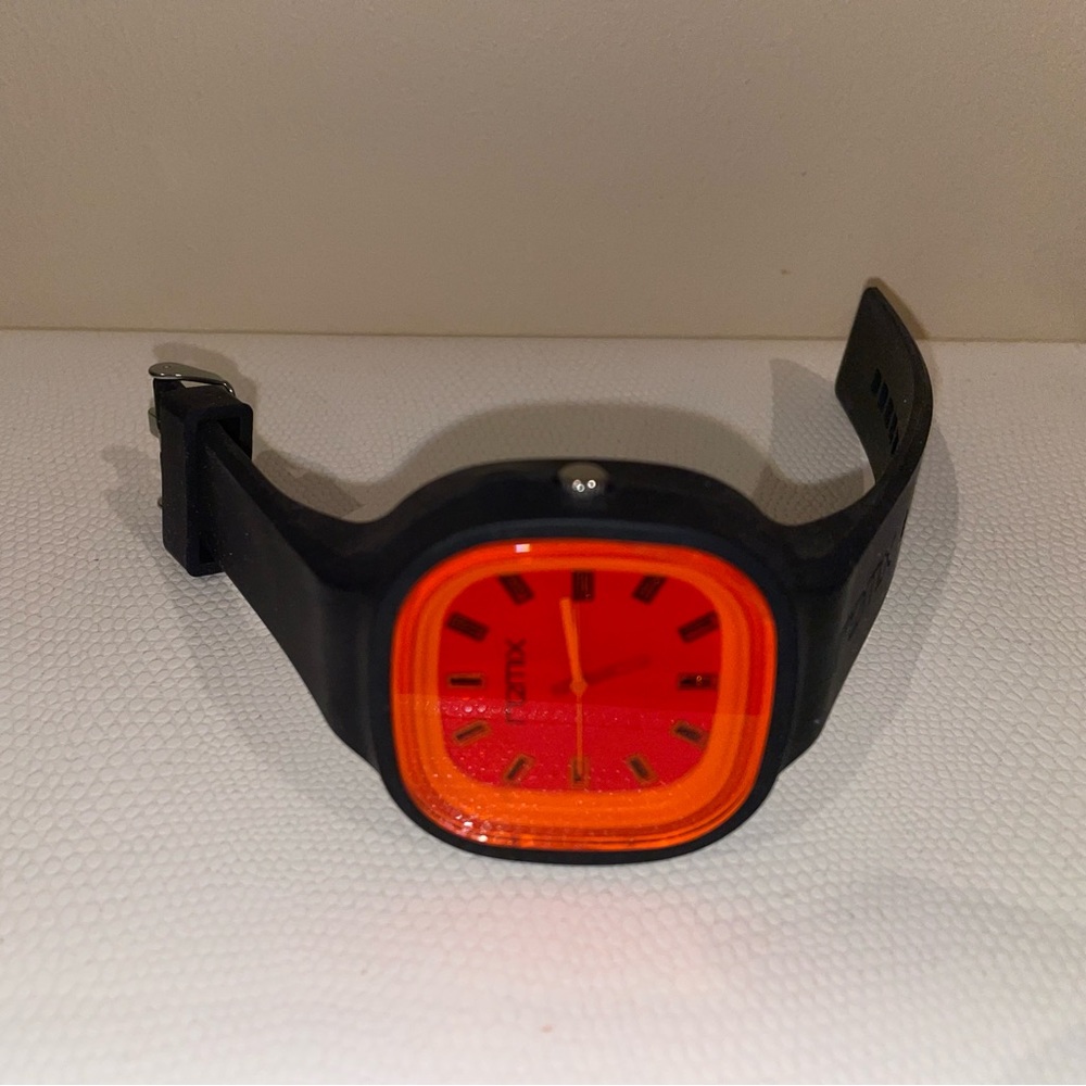 Remix Watch - Picture 2 of 5